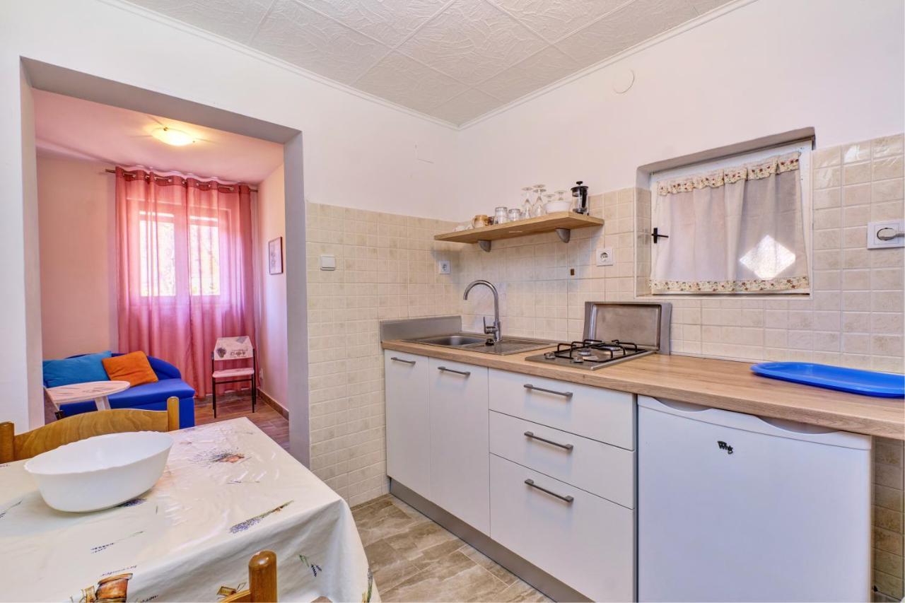 Eco Secluded Apartments Zabodarski Čunski Eksteriør billede