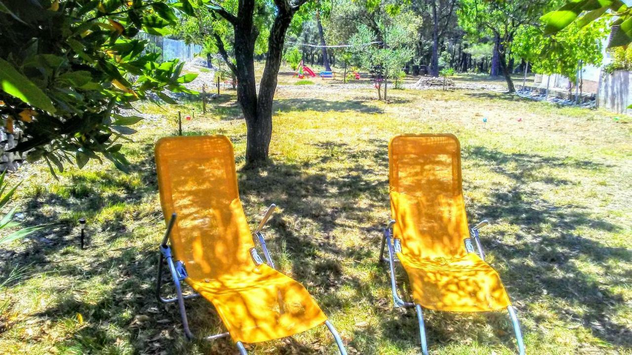 Eco Secluded Apartments Zabodarski Čunski Eksteriør billede